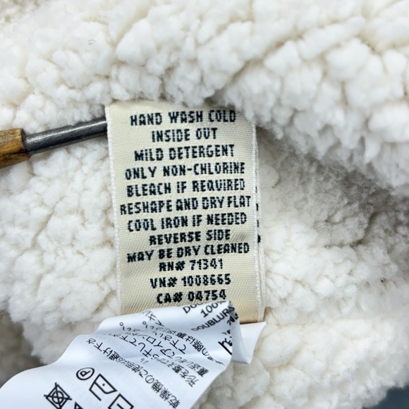 L.L. Bean Women's Cream and Brown Knit Jacket - Picture 11 of 11